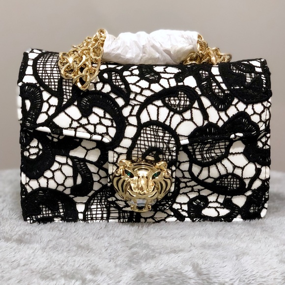 Betsey Johnson Lady Lace Chain Strap shoulder Bag - Picture 2 of 7